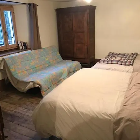 Maison Carail 14 Personnes Holiday home Nevache