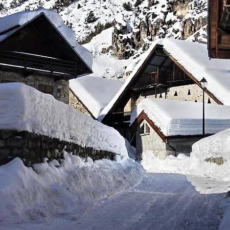 Maison Carail 14 Personnes Holiday home *
